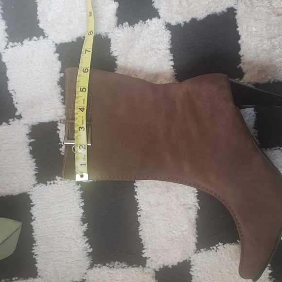 🎅 Christmas Clearance Sale - Mossimo Brown‎ Suede Boots. Size 9. - Picture 11 of 12